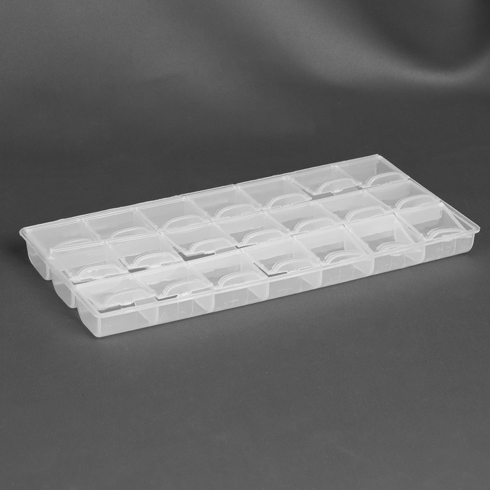 Органайзер для рукоделия, 21 отделение, 21,5 &times; 10,5 &times; 1,9 см, цвет прозрачный