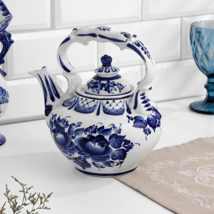 Чайник &laquo;Вдохновение&raquo;, H = 21 см, гжель