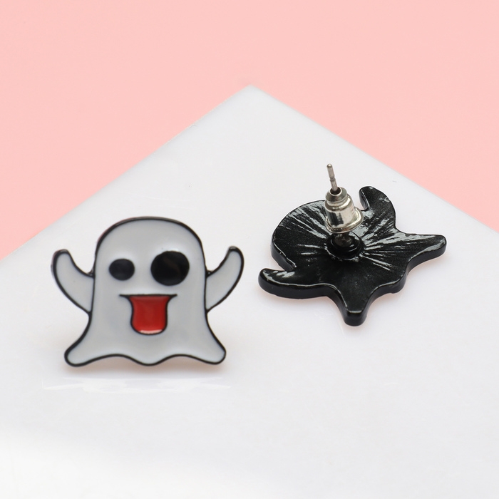 Серьги &laquo;Привидения&raquo; кривляки, цветные