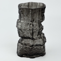 Ваза для цветов &laquo;Маунтин блэк&raquo; из черного стекла 25&times;15,5&times;15,5 см