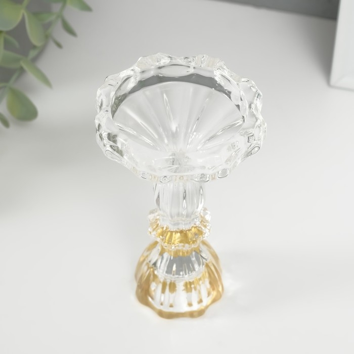 Подсвечник стекло на 1 свечу Подсвечник стекло на 1 свечу "Воздух. Колонна" с золотом d=2 см 6,3х6,3х9 см