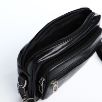 Сумка мужская через плечо, искусственная кожа, цвет чёрный Сумка мужская через плечо, искусственная кожа, цвет чёрный