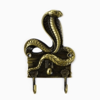 Новый год! Ключница «Новогодняя коллекция: Кобра», 6.4 х 9.1 см Новый год! Ключница «Новогодняя коллекция: Кобра», 6.4 х 9.1 см