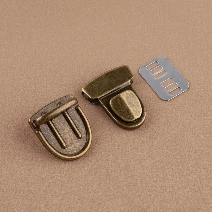 Застёжка для сумки, 4&times;3 см, цвет бронзовый