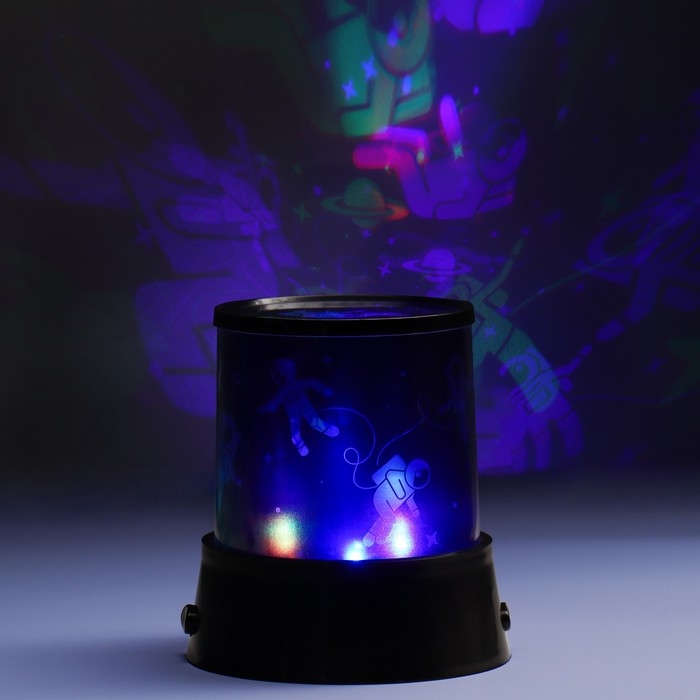 Ночник &laquo;Космонавты&raquo;, 11,7 х 10,8 см