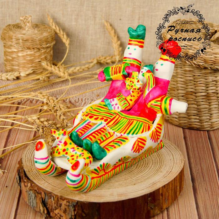 Филимоновская игрушка &laquo;Парочка на санях&raquo;