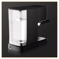 Рожковая кофеварка Calvi XP344010, давление 15 бар