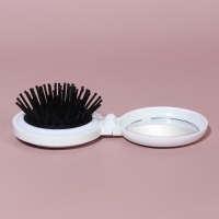 Расчёска массажная, складная, с зеркалом, d = 6,5 см, рисунок МИКС Расчёска массажная, складная, с зеркалом, d = 6,5 см, рисунок МИКС