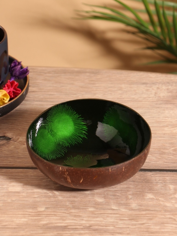 Чаша "Листья" 14х14х6 см, кокос