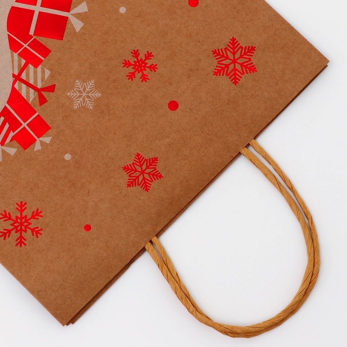 Пакет крафт с тиснением, круглая ручка, Пакет крафт с тиснением, круглая ручка, "Новогдние сани" 33 х 25 х 12 см, 120 г