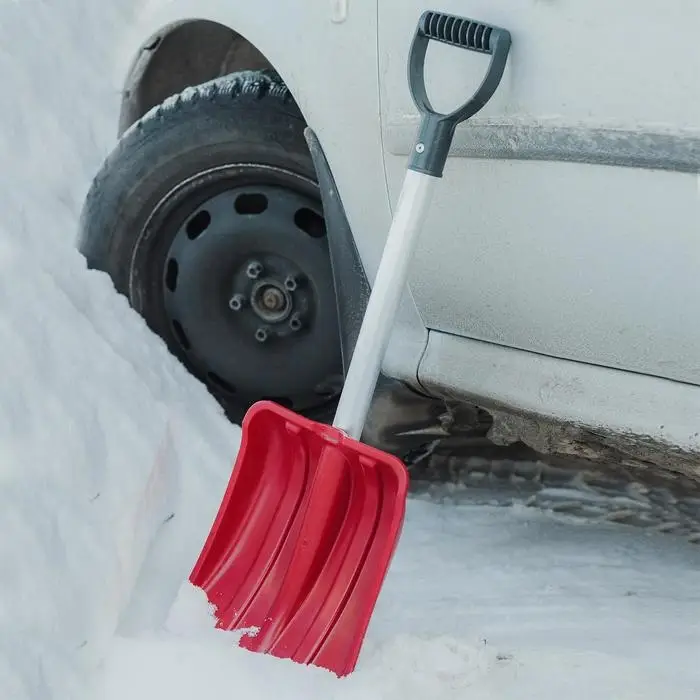 Лопата автомобильная пластиковая, ковш 240 &times; 300 мм, с алюминиевой планкой, алюминиевый черенок (длина &plusmn; 7 см), цвет МИКС