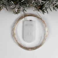 Гирлянда &laquo;Нить&raquo; 5 м роса, IP20, серебристая нить, 50 LED, батарейки CR2032х2 (в комплекте), свечение красное