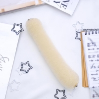 Валик на кнопке для создания пучка, 4.5&times;17, бежевый