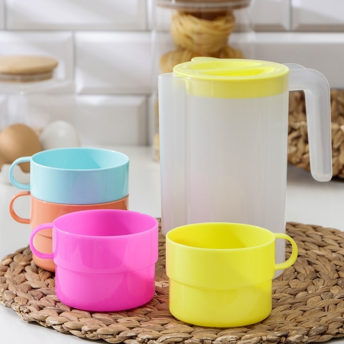 Набор &laquo;Турист&raquo;: Кувшин 1,2 л, 4 кружки