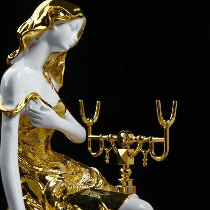 Ретро-телефон Ретро-телефон "Девушка и лилия"