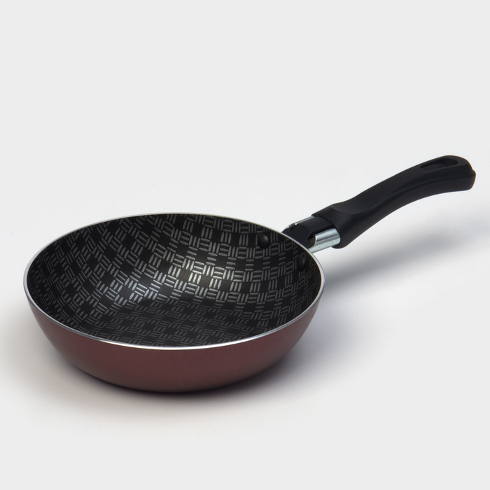 Сковорода &laquo;Хозяюшка&raquo;, d=16 см, пластиковая ручка, антипригарное покрытие, цвет бордовый