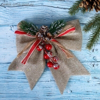 Ёлочная игрушка &laquo;Зимнее волшебство. Бант - шишки, ягодки&raquo; пластик, 21х18 см, бежевый