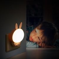 Ночник "Зайчик" LED 1Вт розовый 7х4х12 см RISALUX Ночник "Зайчик" LED 1Вт розовый 7х4х12 см RISALUX