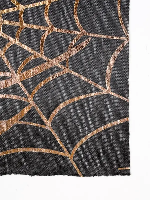 Скатерть на хеллоуин &laquo;Золотая паутина&raquo;, 200 х 140