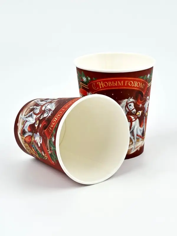 Стакан бумажный "Три лошадки" , красный (250 мл)