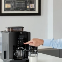 Автоматическая кофемашина Arabica Latte EA819N10