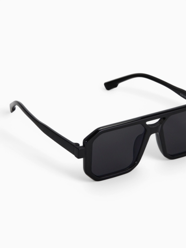 Очки солнцезащитные детские, uv 400, ширина 12.7 см, дужка 13.5 см, линза 4.5 х 3.7 см