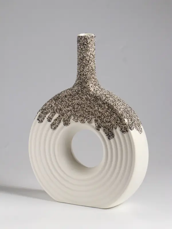 Ваза настольная керамика "Паскуаль" 26,5х20 см, бело-серый