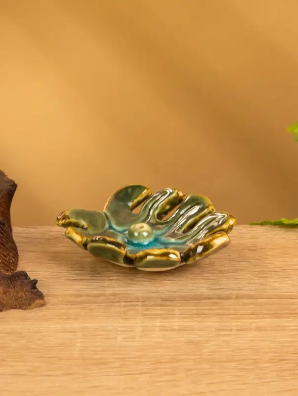 Подставка под благовония &laquo;Лист&raquo;, 8&times;7&times;2 см, керамика, зелёная