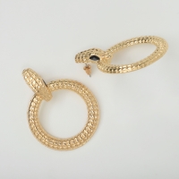 Новый год! Символ года 2025! Серьги со стразами &laquo;Змея&raquo; кольцо соблазна, цвет белый в золоте