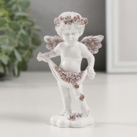 Сувенир полистоун "Ангелочек с лепестками роз" кофейный венок 6,5х4х10,5 см Сувенир полистоун "Ангелочек с лепестками роз" кофейный венок 6,5х4х10,5 см