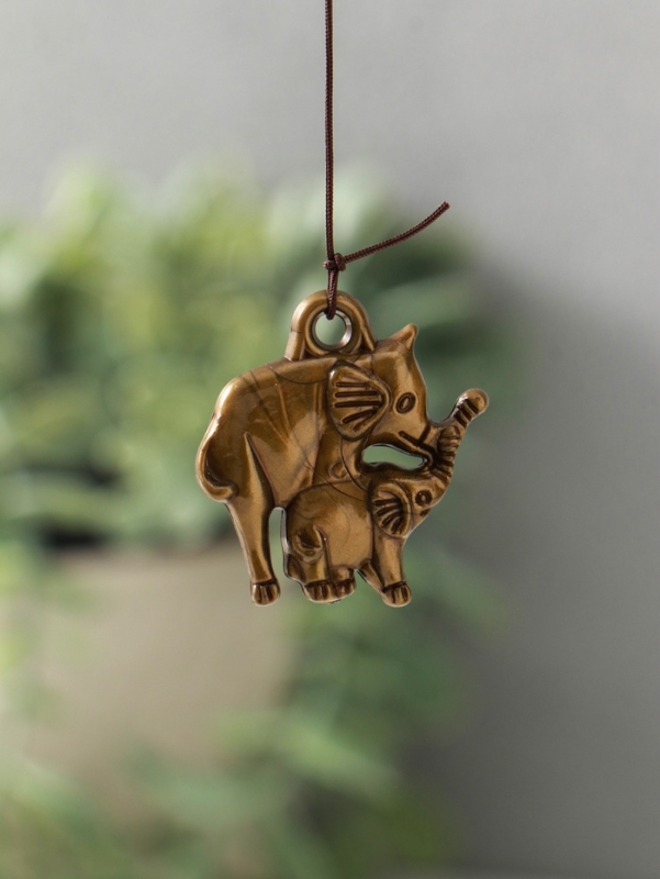 Музыка ветра металл "Монета со слонами" 3 колокольчика 1 фигурка 38 см МИКС