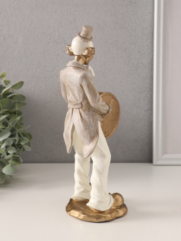 Сувенир полистоун "Клоун с барабаном" бело-бежевый 10х6х23,5 см