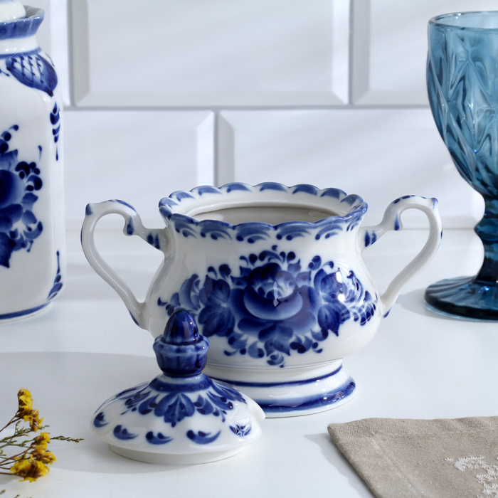 Сахарница «Елена», 13×10×16 см, гжель Сахарница «Елена», 13×10×16 см, гжель