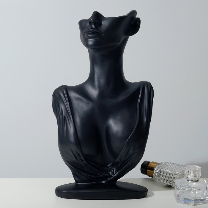 Бюст для украшений 18&times;8&times;32, отверстие в ухе, цвет чёрный