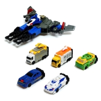 Робот &laquo;Воин&raquo;, трансформируется, собирается из 5 машинок