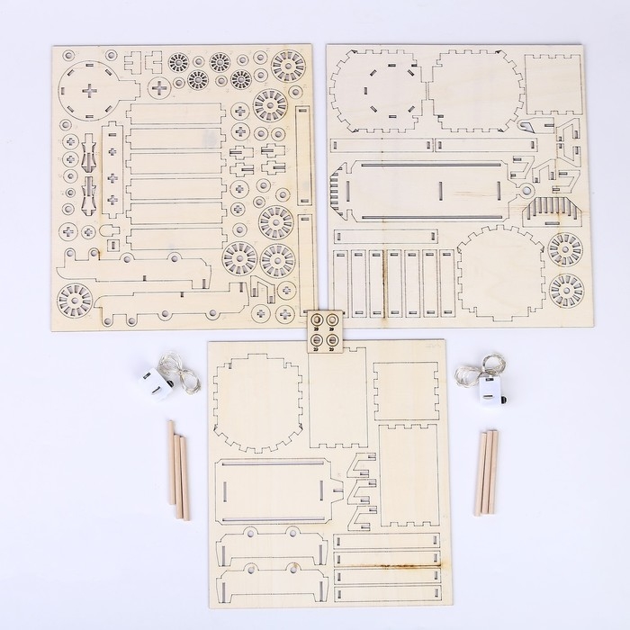 Деревянный конструктор &laquo;Новогодний поезд&raquo;, 7,5х30х10 см, 108 деталей, батарейки, наклейки, гирлянда, 6+