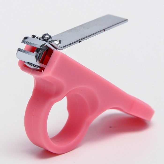 Набор по уходу за ребенком, 5 предметов (расческа, пинцет, ножницы, книпсер, пилка), цвет розовый