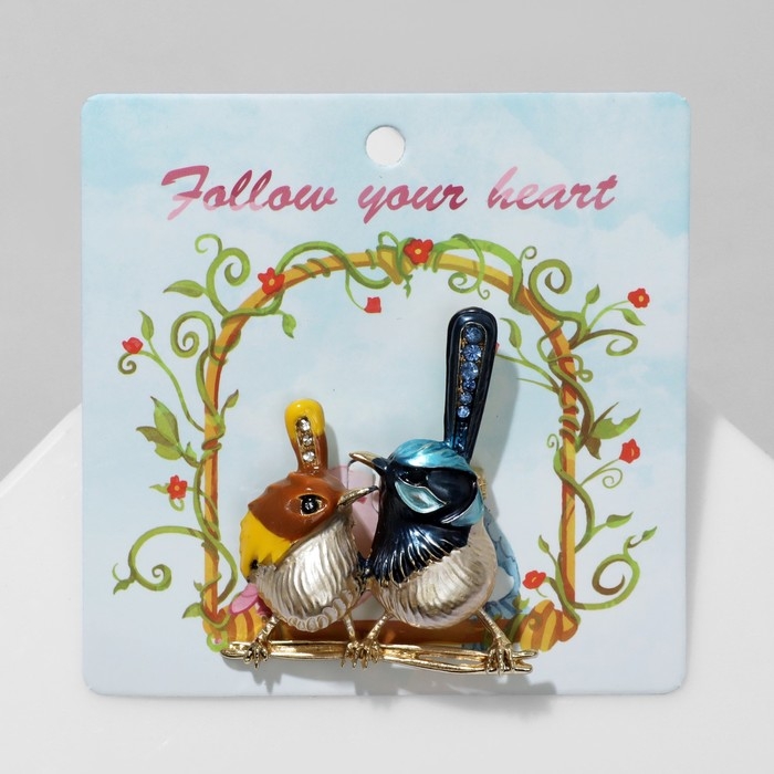 Брошь &laquo;Птички&raquo; парочка, цветная в золоте