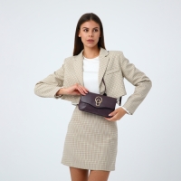 Сумка-клатч на магните, длинный ремень, цвет фиолетовый Сумка-клатч на магните, длинный ремень, цвет фиолетовый