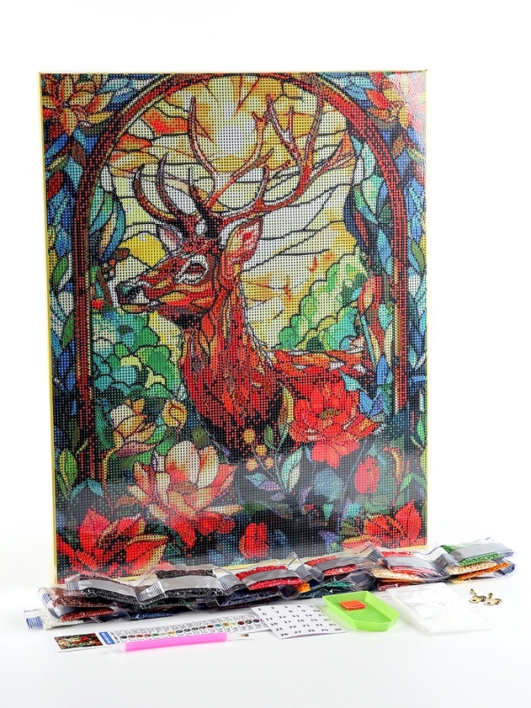 Алмазная мозаика с полным заполнением на холсте с подрамником &laquo;Витраж с оленем&raquo;, 40 х 50 см