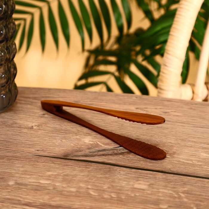 Щипцы 20х3х5 см, тиковое дерево