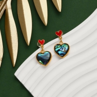 Серьги «Галиотис» сердце, цвет зелёный в золоте Серьги «Галиотис» сердце, цвет зелёный в золоте