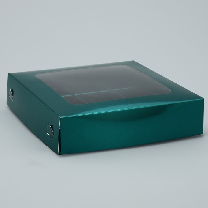 Коробка для конфет, кондитерская упаковка, 9 ячеек, &laquo;Изумрудная&raquo;, 14.7 х 14.7 х 3.5 см