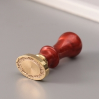 Печать для сургуча с пластиковой ручкой "Ажурная рамка. Овал" 6,3х3х2 см Печать для сургуча с пластиковой ручкой "Ажурная рамка. Овал" 6,3х3х2 см