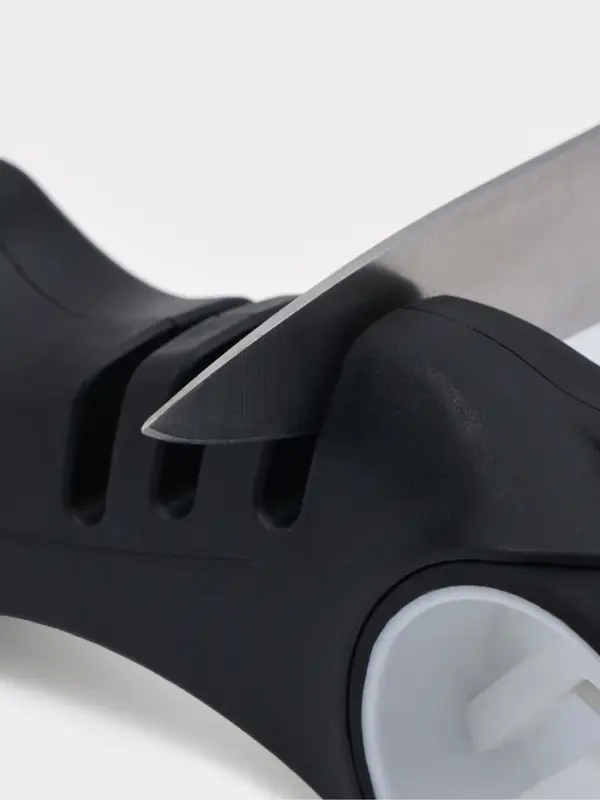 Точилка для ножей Доляна &laquo;БэтМобиль&raquo;, 3 степени заточки, 19.2&times;4.4&times;6.2 см, чёрная