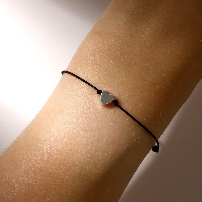 Браслет желаний &laquo;Гематит серебристый&raquo; сердце на чёрной нити, длина регулируется