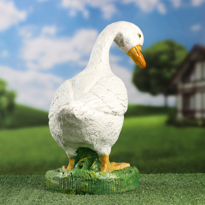 Садовая фигура Садовая фигура "Гусь большой на подставке" 38х33см