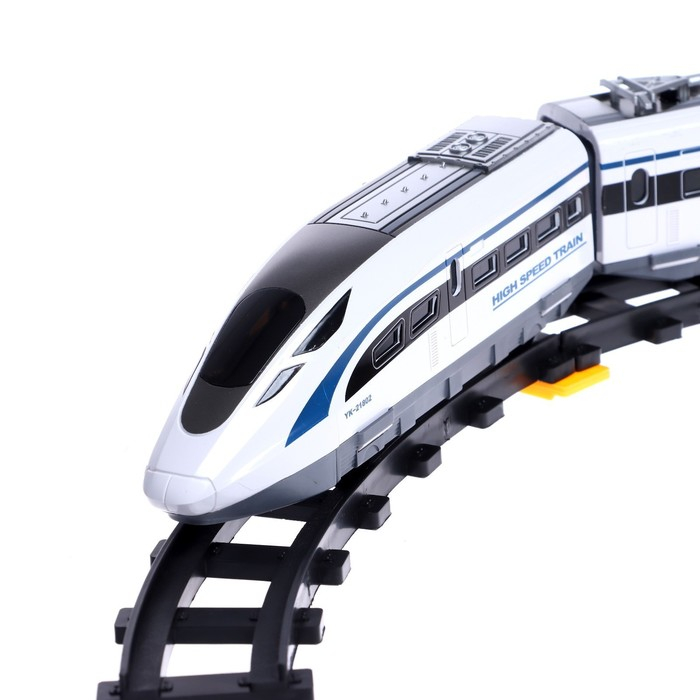 Железная дорога &laquo;Скорый поезд&raquo;, радиоуправление, световые и звуковые эффекты