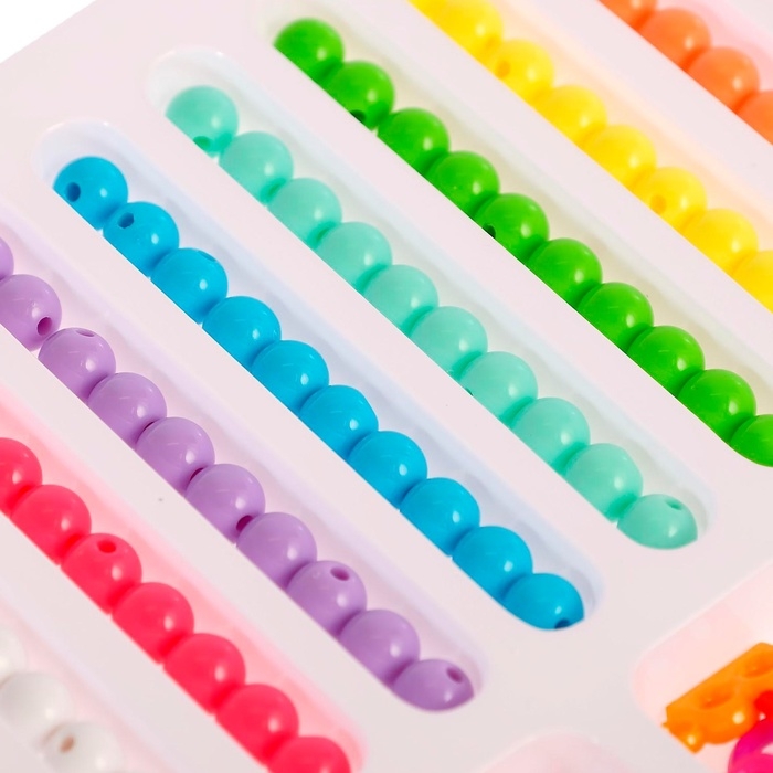 Набор для творчества «Создаём яркие браслеты» с цифрами, кисточками Набор для творчества «Создаём яркие браслеты» с цифрами, кисточками