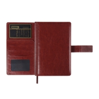 Ежедневник недатированный,формат А5, 140 листов, в клетку, обложка кожзам, с хлястиком, с калькулятором, коричневый Ежедневник недатированный,формат А5, 140 листов, в клетку, обложка кожзам, с хлястиком, с калькулятором, коричневый
